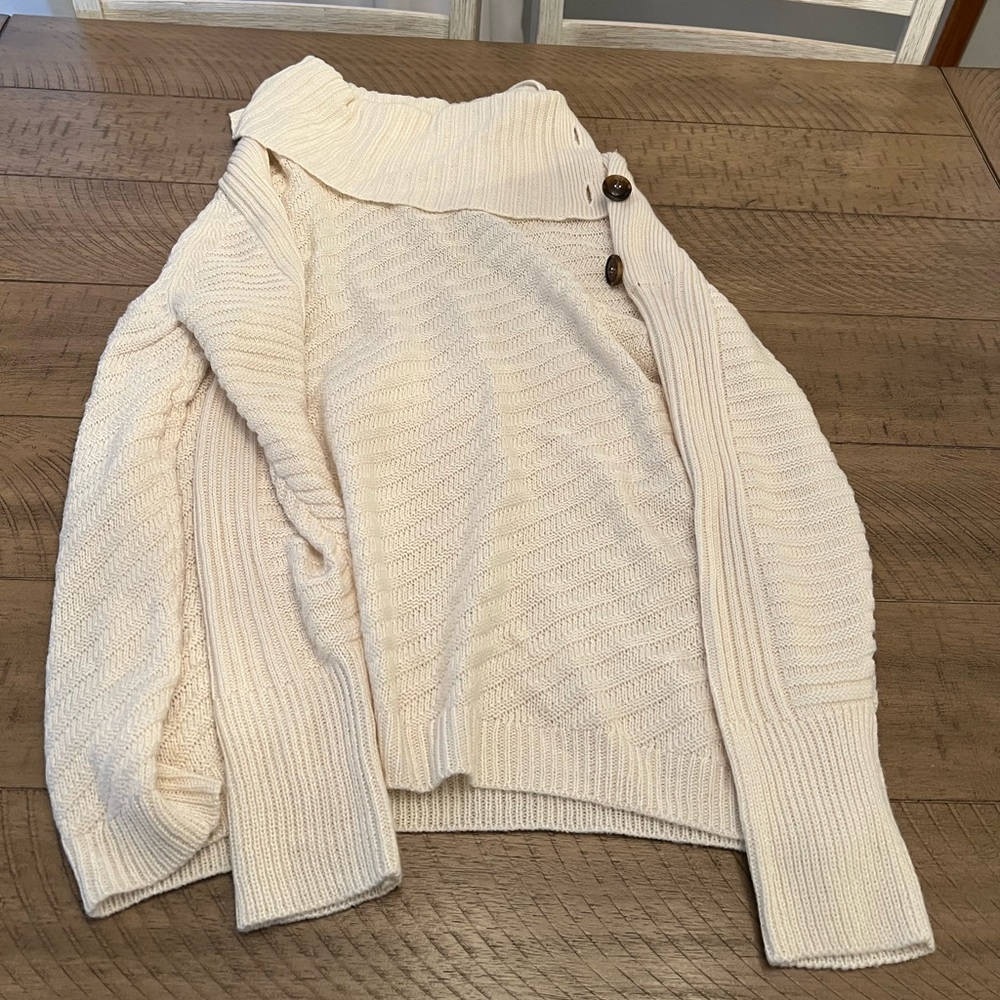 Button Shoulder Sweater